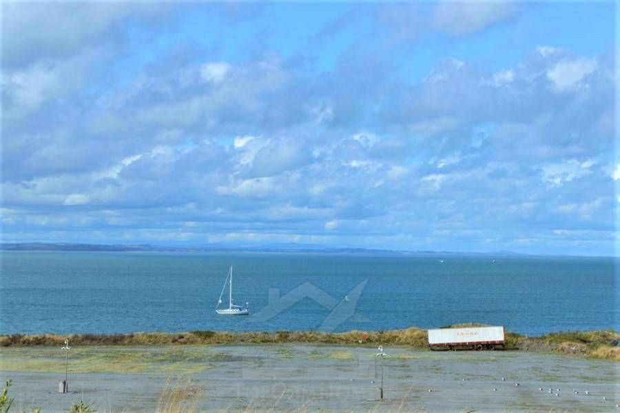 27 Greenore Park, Rosslare Harbour, Co. Wexford Ireland Y35 A3C6