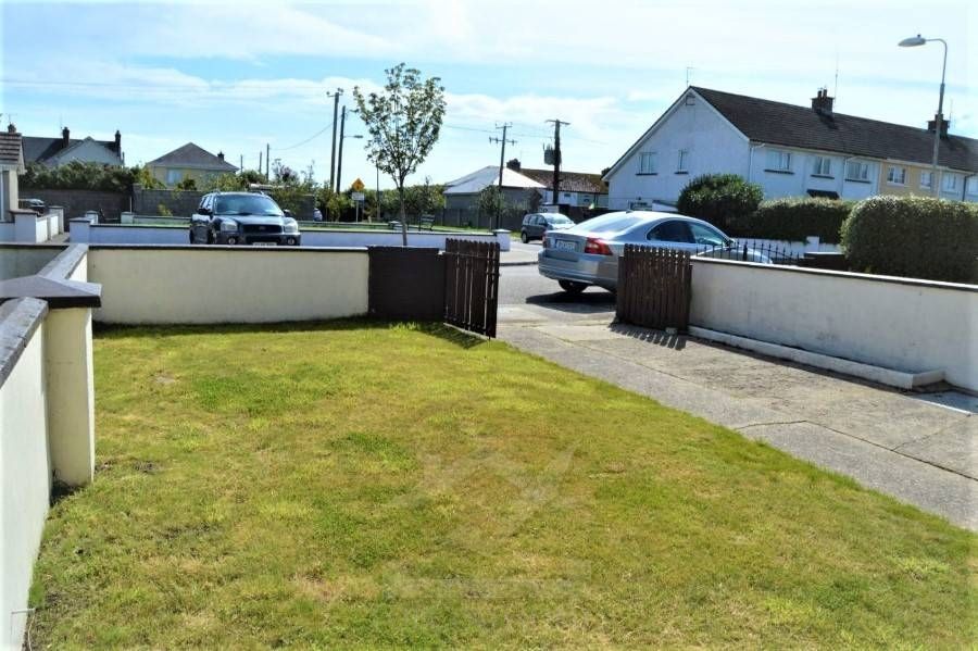 27 Greenore Park, Rosslare Harbour, Co. Wexford Ireland Y35 A3C6
