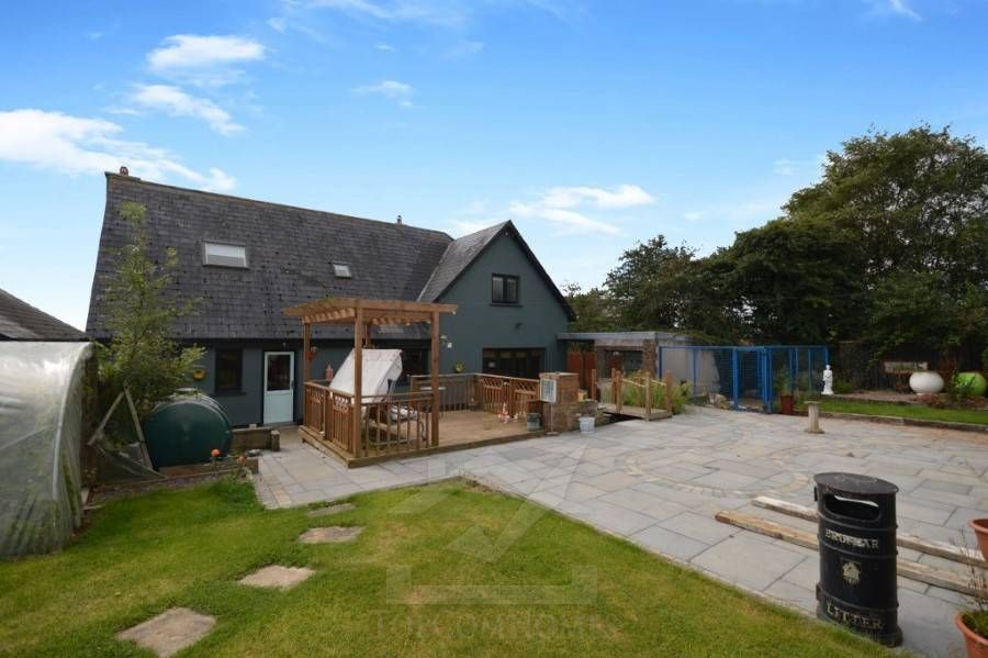 Knockmarshal, Davidstown, Enniscorthy, Co. Wexford Y21 E7D4 Ireland