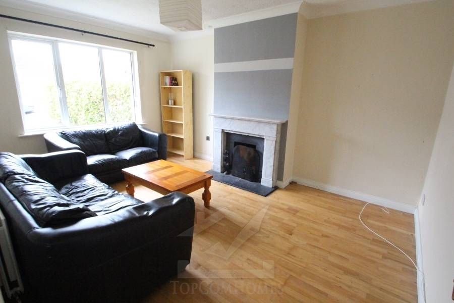 54 ROCKBORO HEIGHTS, CARRIGALINE, CO CORK, P43 PY16 IRELAND