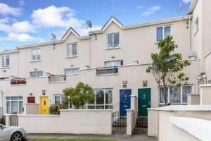 10 Applewood Court, Swords, Dublin, K67 P289 Ireland