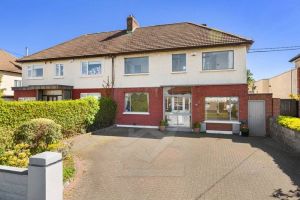 81 Barton Road East, Churchtown, Dublin 14 D14 FD70 Ireland