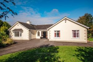 4 Clorane Brook, Ballysax Curragh Co Kildare R56 CD32 Ireland