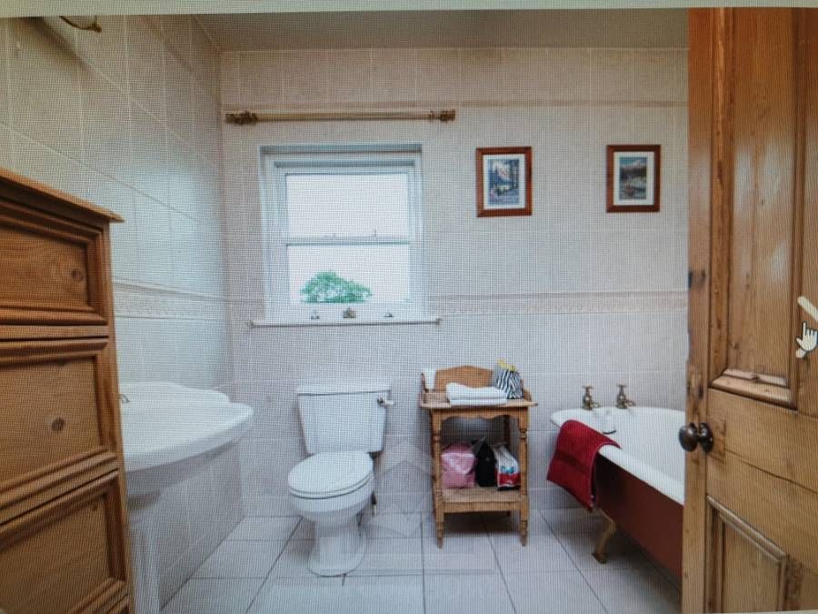 Kilkenny West, Glasson, Athlone, Co. Westmeath N37 KD52 Ireland