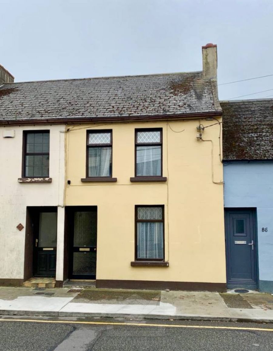 88 John St Upper, Wexford Town, Ireland Y35 H7W0